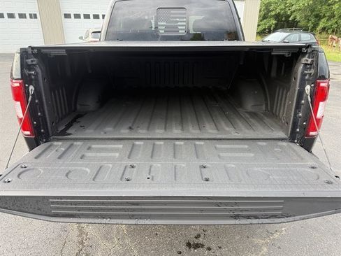Used 2019 Ford F150 XLT w/ Equipment Group 302A Luxury AWD/4WD image 11