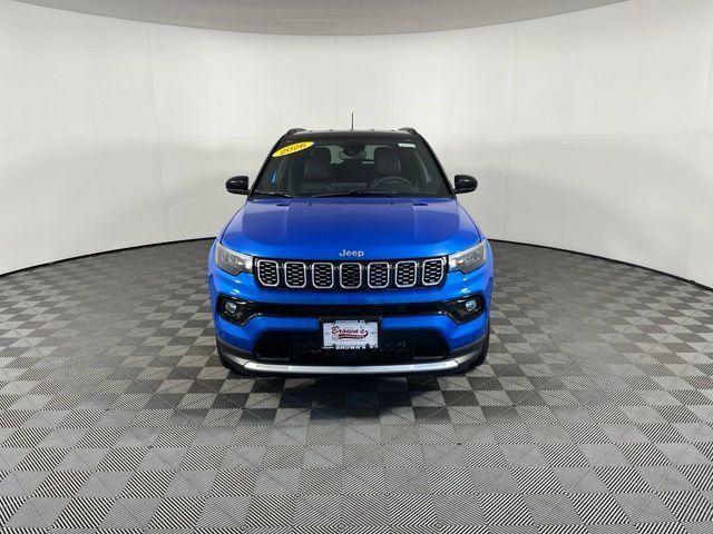 Used 2026 Jeep Compass Limited AWD/4WD image 2