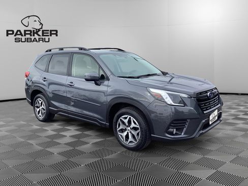 Certified 2023 Subaru Forester Premium image 7