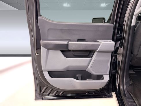 Used 2021 Ford F150 XLT image 28