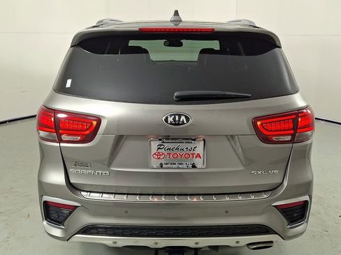 Used 2019 Kia Sorento SX image 5
