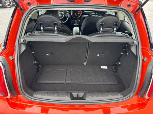 Used 2019 MINI Cooper S FWD image 11