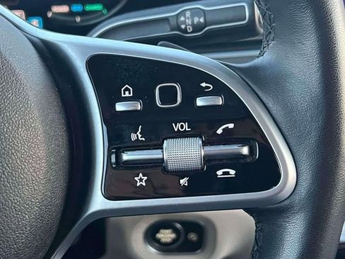 Used 2022 Mercedes-Benz GLS 450 4MATIC image 21