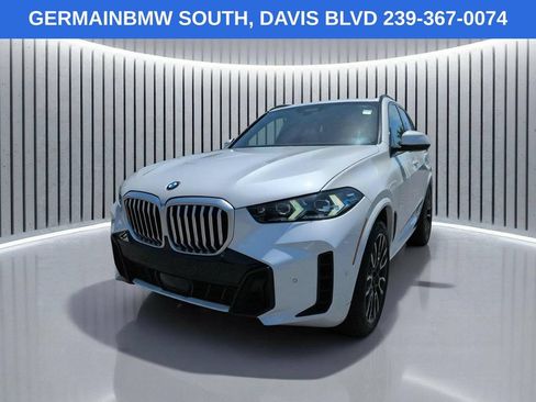 Used 2024 BMW X5 sDrive40i w/ M Sport Package RWD image 9
