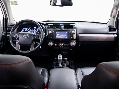 Used 2019 Toyota 4Runner TRD Off-Road Premium AWD/4WD image 9