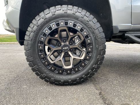 New 2025 Chevrolet Colorado Z71 image 31