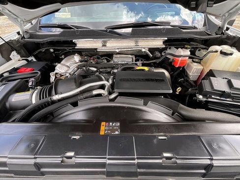 Used 2020 Chevrolet Silverado 3500 High Country AWD/4WD image 10