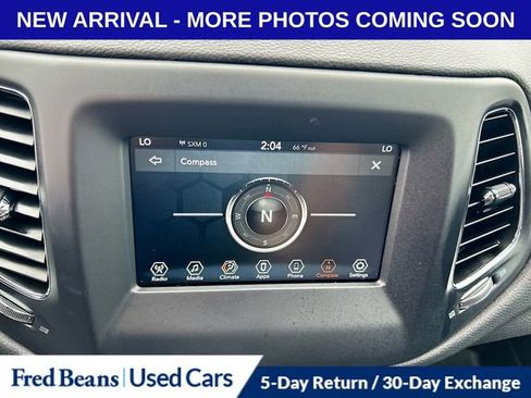 Used 2019 Jeep Compass Latitude w/ Popular Equipment Group AWD/4WD image 19