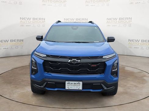 Used 2025 Chevrolet Equinox RS w/ Safety and Technology Package FWD image 8