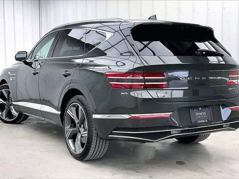 Used 2025 Genesis GV80 3.5T Prestige image 11