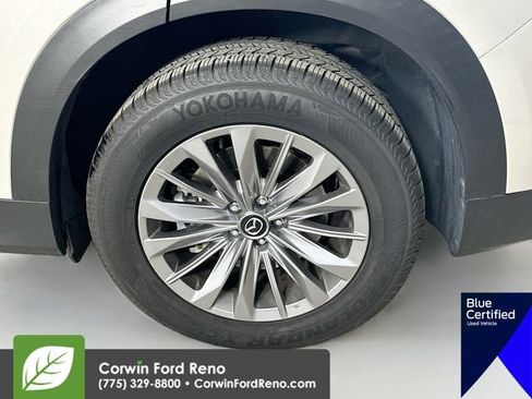 Used 2025 MAZDA CX-90 3.3 Turbo w/ Preferred Package AWD/4WD image 35