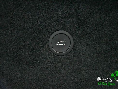 Used 2024 Tesla Model S AWD/4WD image 18