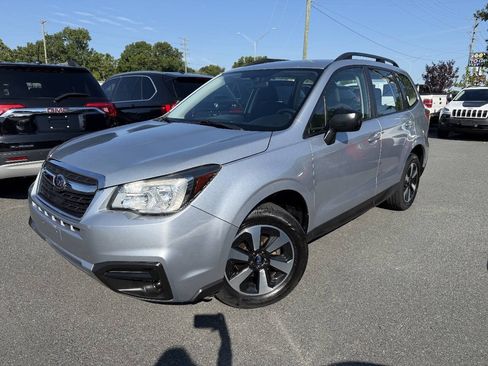 Used 2018 Subaru Forester 2.5i w/ Alloy Wheel Package AWD/4WD image 1