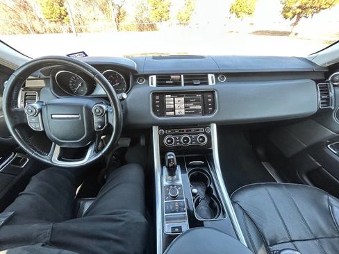 Used 2015 Land Rover Range Rover Sport HSE image 17