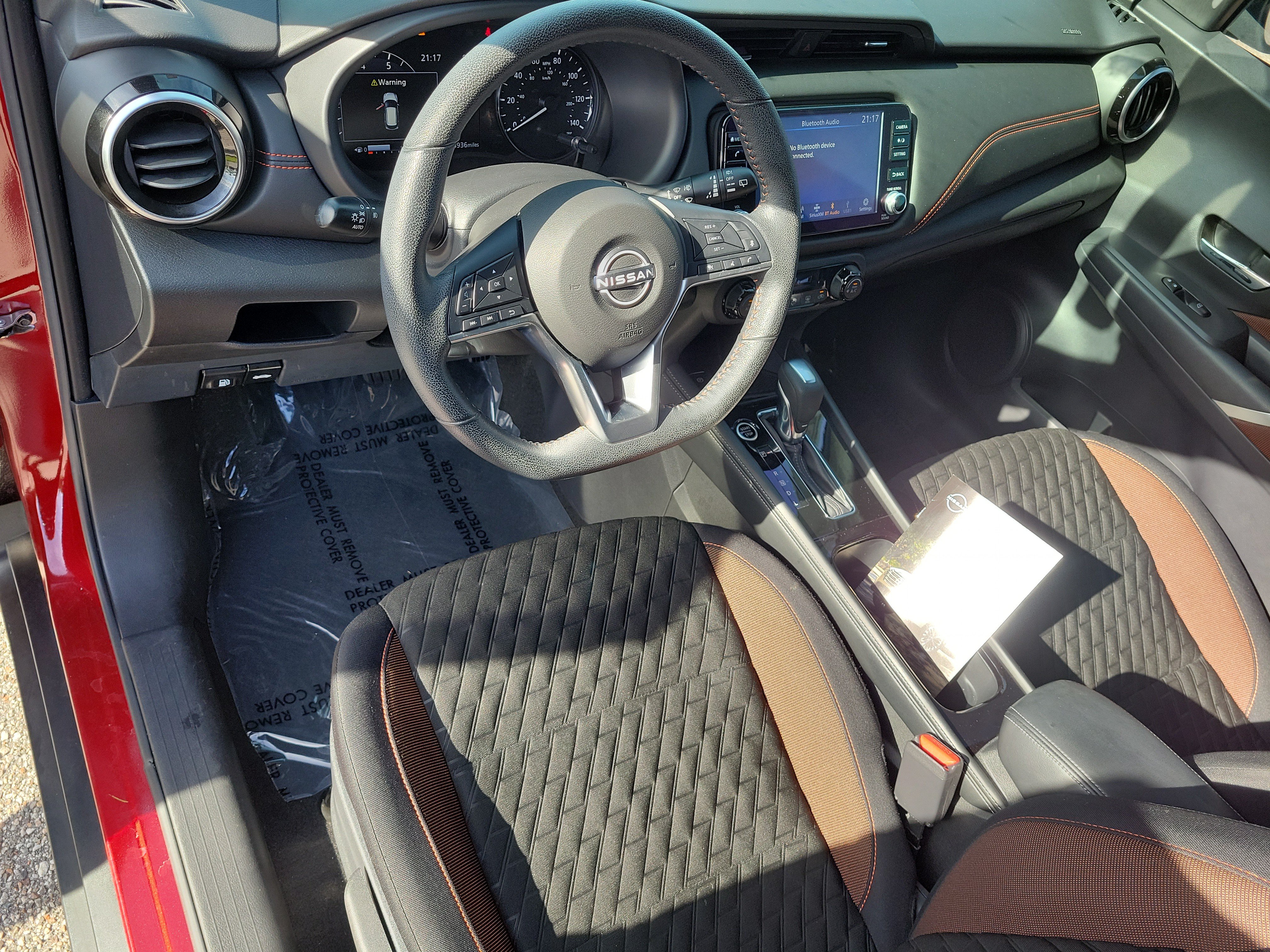 Certified 2023 Nissan Kicks SR FWD image 14