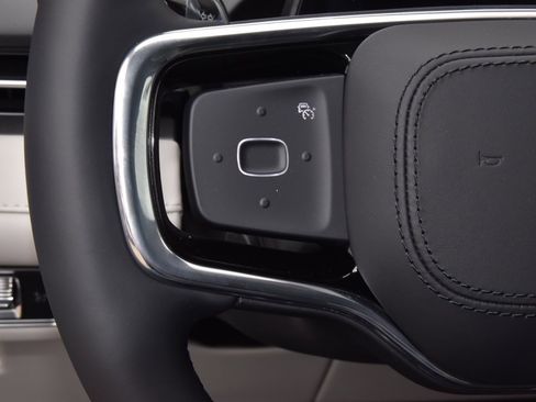 New 2026 Lincoln Nautilus Premier image 23