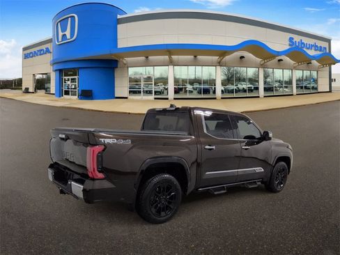 Used 2023 Toyota Tundra 1794 Edition image 8