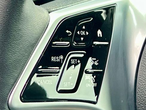 Certified 2024 Mercedes-Benz GLB 250 GLB 250 image 34