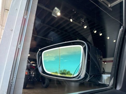 Used 2022 BMW 330i xDrive Sedan w/ Driving Assistance Package image 24