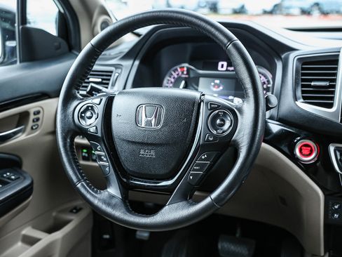 Used 2016 Honda Pilot Elite image 23