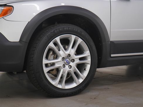 Used 2016 Volvo XC70 T5 Premier w/ Protection Package image 30