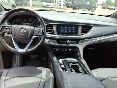 Used 2024 Buick Enclave Essence w/ Technology Package FWD image 18