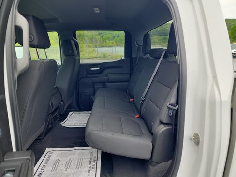 Used 2021 Chevrolet Silverado 1500 Custom AWD/4WD image 24