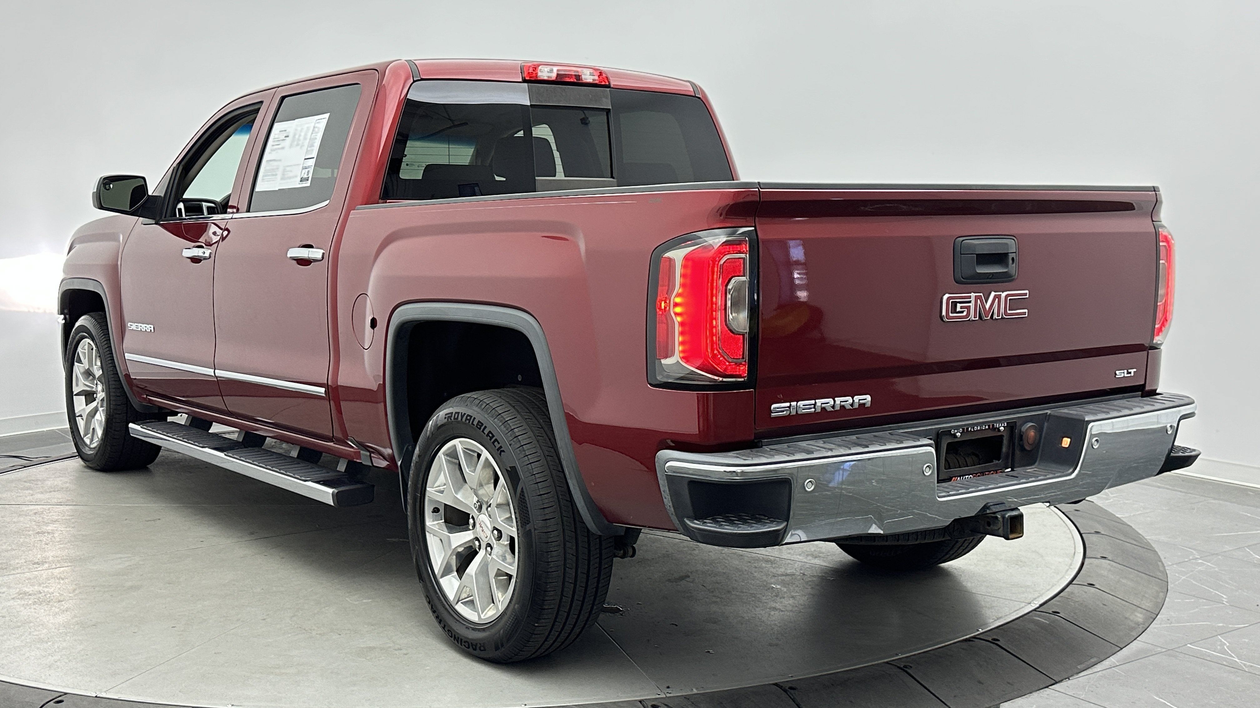 Used 2018 GMC Sierra 1500 SLT w/ SLT Premium Package RWD image 4