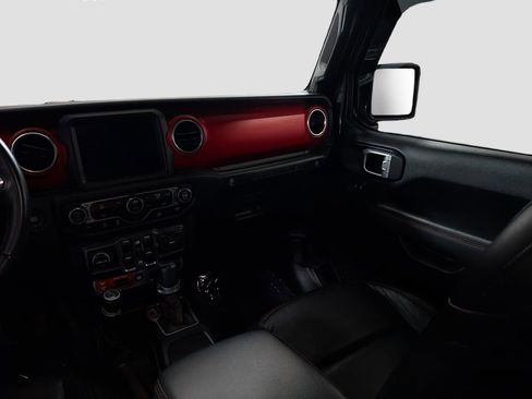 Used 2019 Jeep Wrangler Unlimited Rubicon AWD/4WD image 24