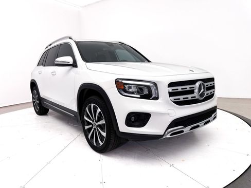 Used 2021 Mercedes-Benz GLB 250 image 11
