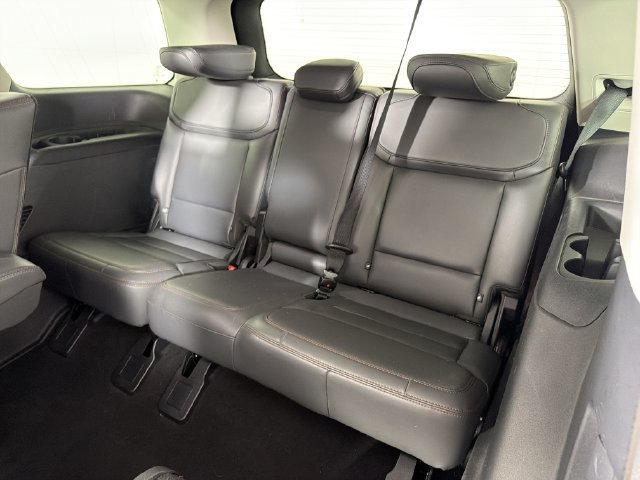 Used 2025 Ford Expedition Active RWD image 21
