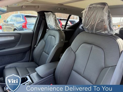 New 2026 Volvo XC40 B5 Plus w/ Climate Package AWD/4WD image 13