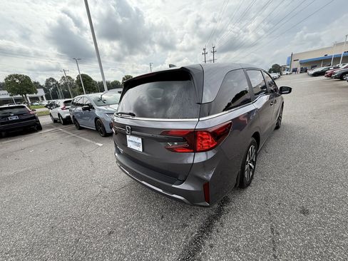 New 2026 Honda Odyssey EX-L image 11
