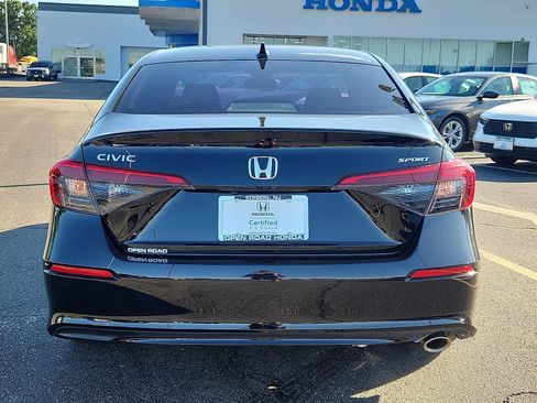 Certified 2024 Honda Civic Sport image 5