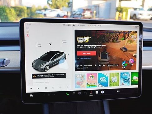 Used 2022 Tesla Model 3 Long Range image 28