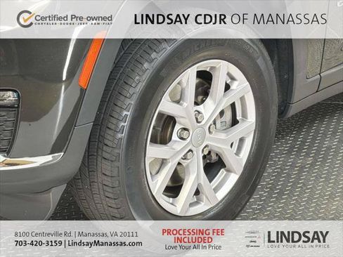 Certified 2022 Jeep Grand Cherokee L Limited AWD/4WD image 11