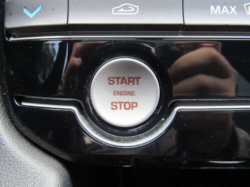 Used 2020 Jaguar F-PACE S image 49