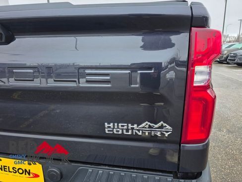 Used 2023 Chevrolet Silverado 1500 High Country AWD/4WD image 12