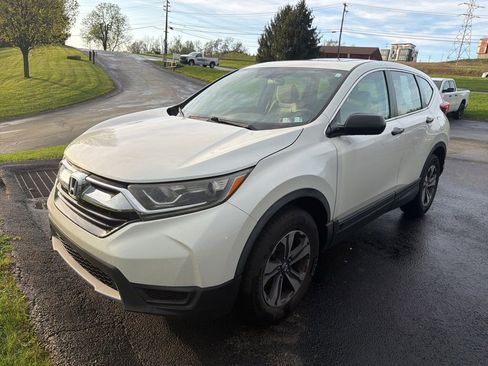 Used 2017 Honda CR-V LX image 9