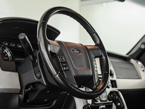 Used 2014 Ford F150 FX4 w/ Equipment Group 402A Luxury AWD/4WD image 16