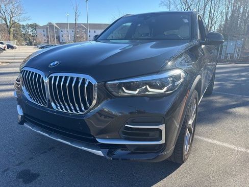 Certified 2022 BMW X5 xDrive40i w/ Premium Package image 8