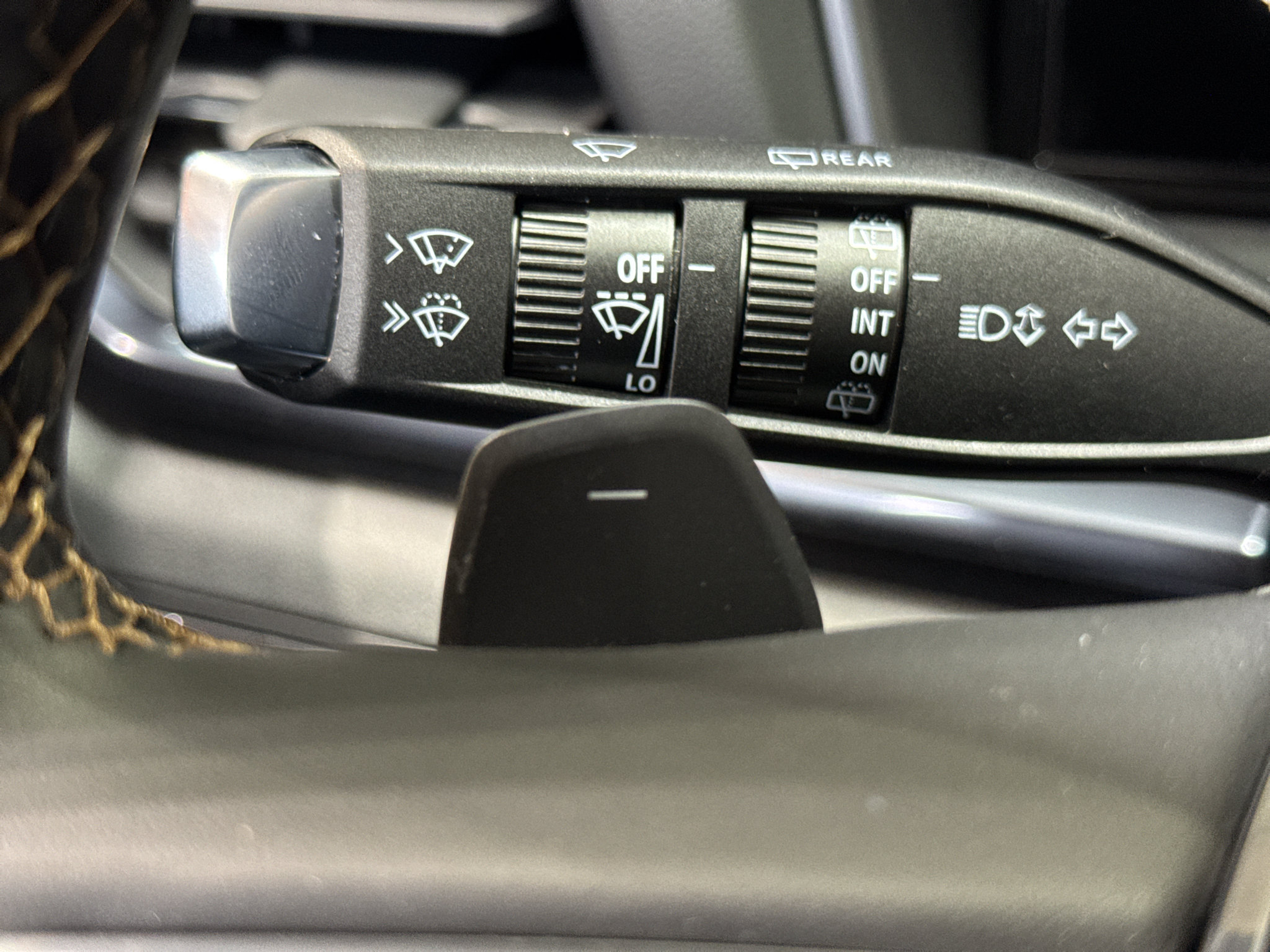 New 2026 GMC Terrain AT4 w/ Technology Package II AWD/4WD image 26