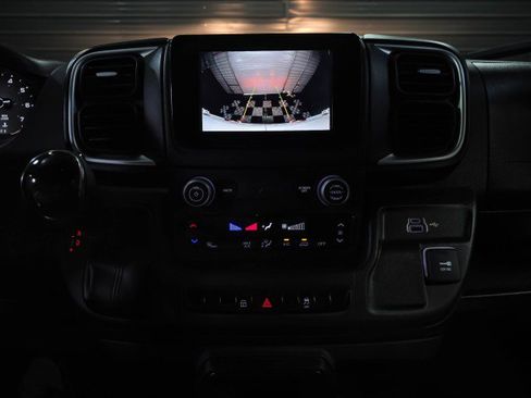 Used 2024 RAM ProMaster 2500 image 24