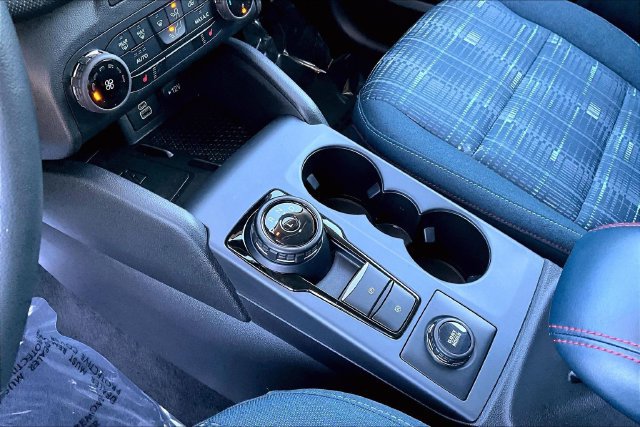 Used 2023 Ford Bronco Sport Heritage w/ Heritage Convenience Package AWD/4WD image 12