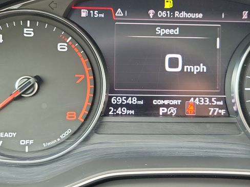 Used 2020 Audi Q5 2.0T Premium w/ Convenience Package AWD/4WD image 22