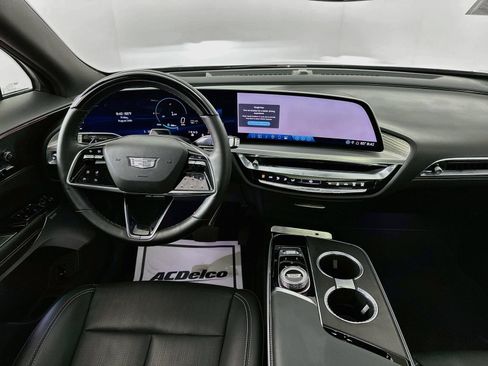 Used 2024 Cadillac Lyriq Luxury AWD/4WD image 24