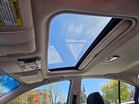 Used 2014 Subaru Legacy 2.5i Sport image 12