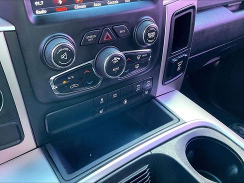 Used 2018 RAM 1500 Lone Star image 25