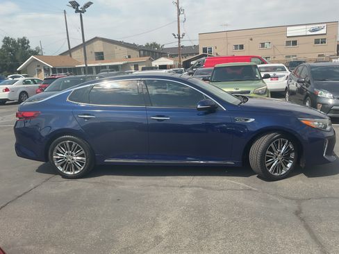 Used 2018 Kia Optima SX w/ Technology Package FWD image 5