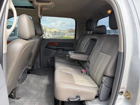Used 2006 Dodge Ram 3500 Truck SLT AWD/4WD image 41